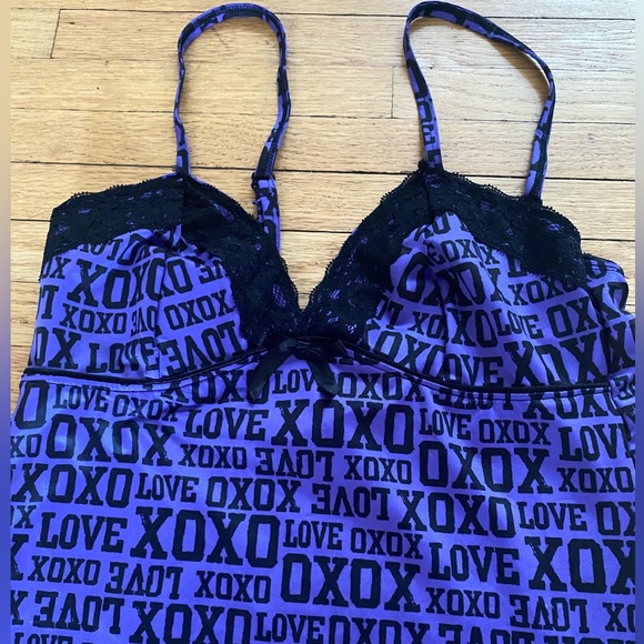 Purple XOXO Slip - Picture 2 of 3